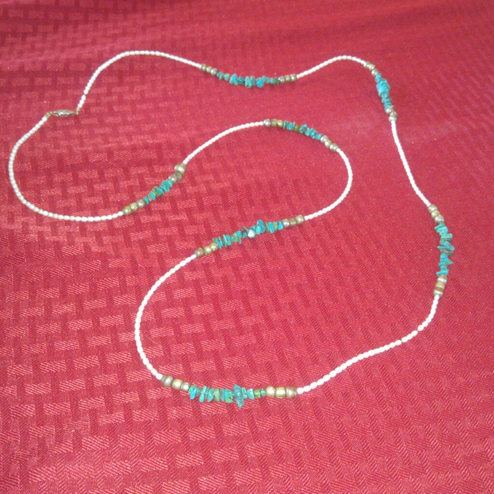 💲Sale! 3 For $10! Pearl and turquoise necklace